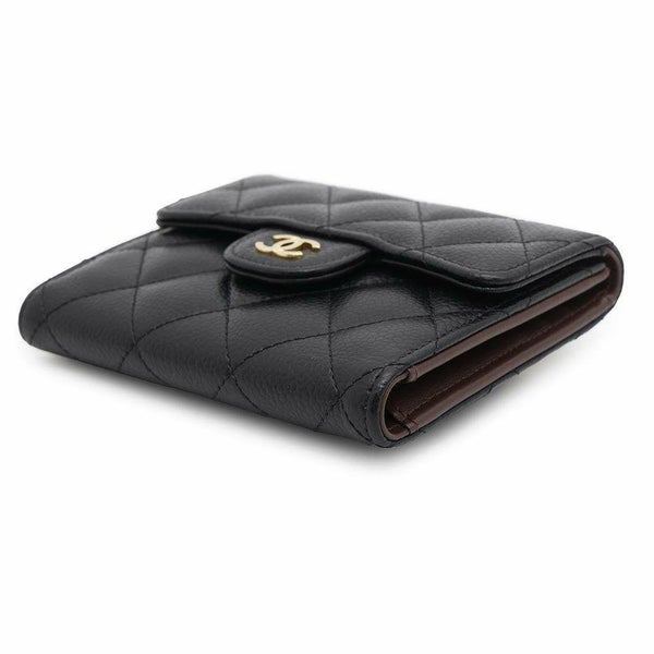 シャネル 三つ折り財布 クラシック スモール フラップ ウォレット キャビアスキン AP0231 CHANEL 黒