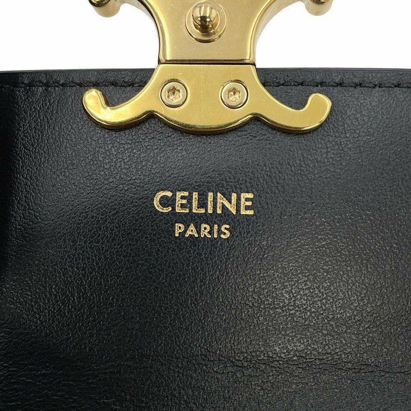 セリーヌ カードケース トリオンフ フラップ付きカードホルダー シャイニーカーフレザー 10I583 CELINE 名刺入れ 黒 財布