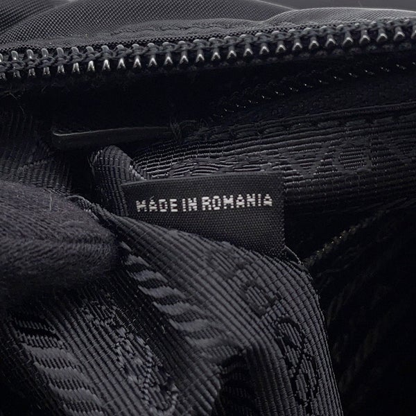 プラダ ショルダーバッグ トライアングルロゴ ナイロン PRADA バッグ 黒