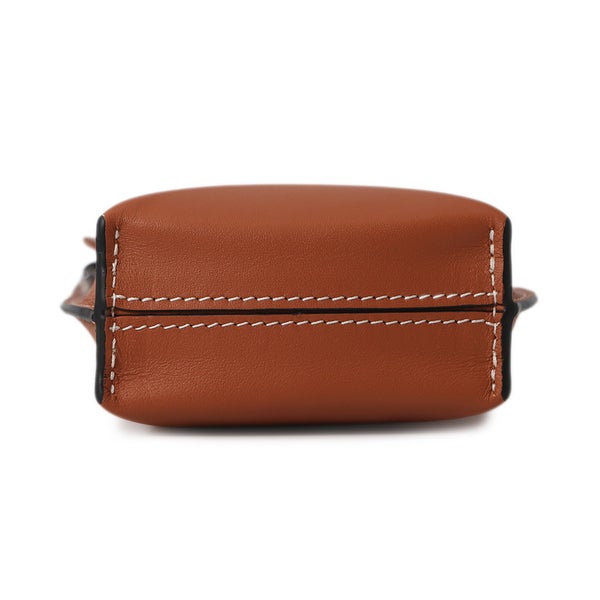 ロエベ フォンポーチ  アナグラム レザー LOEWE ポシェット