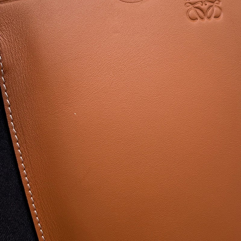 ロエベ フォンポーチ  アナグラム レザー LOEWE ポシェット