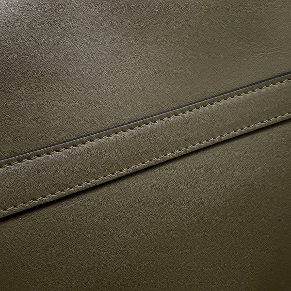 ロエべ ショルダーバッグ ゲートバッグ スモール カーフレザー A650T20X40 LOEWE バッグ