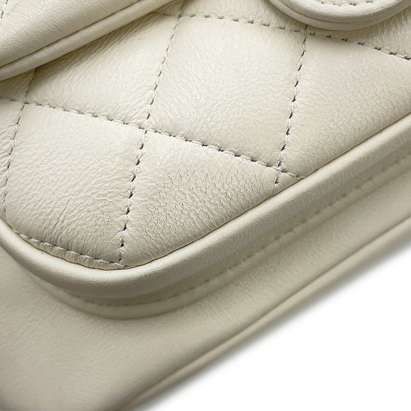シャネル リュック マトラッセ ココマーク ラムスキン AS2908 CHANEL バッグ バックパック 白