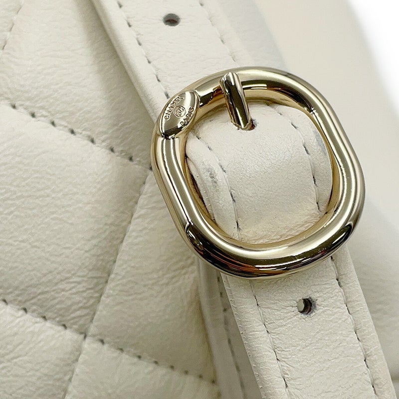 シャネル リュック マトラッセ ココマーク ラムスキン AS2908 CHANEL バッグ バックパック 白