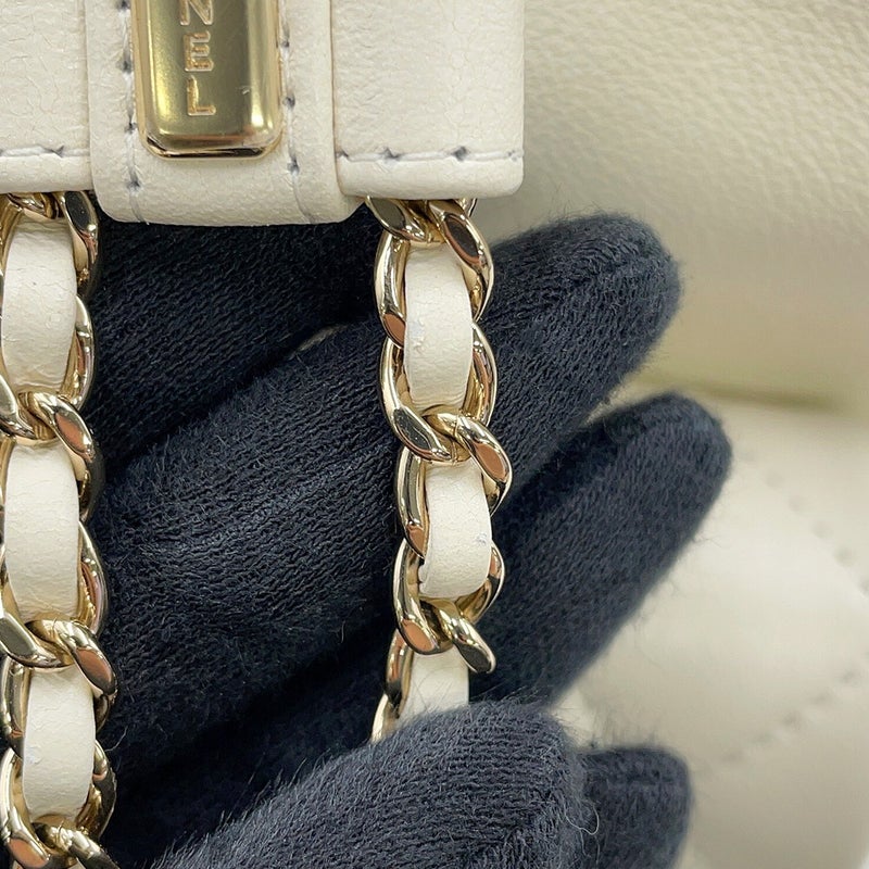 シャネル リュック マトラッセ ココマーク ラムスキン AS2908 CHANEL バッグ バックパック 白