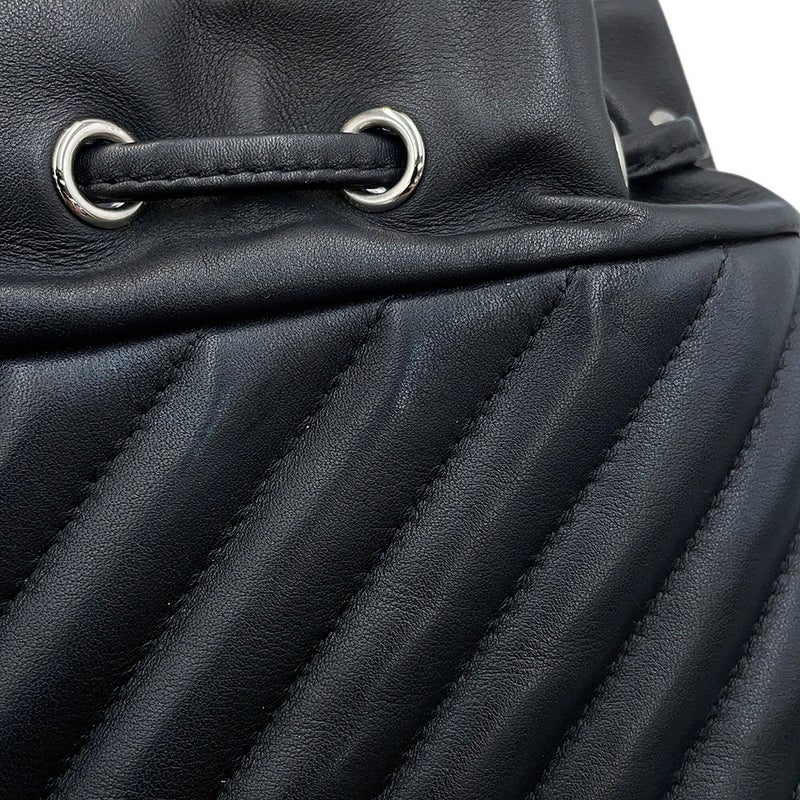 シャネル リュック Vステッチ シェブロン バックパック ココマーク ラムスキン A91121 CHANEL リュックサック バッグ 黒