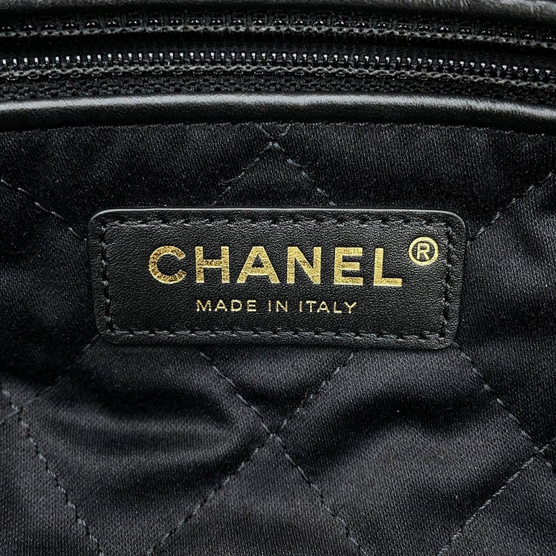 シャネル リュック シャネル22 ラージ シャイニーカーフレザー AS3313 CHANEL バックパック バッグ 黒
