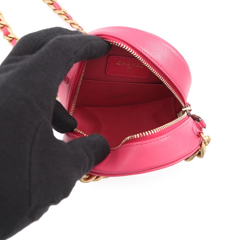 シャネル チェーンショルダーバッグ シャネル19 マトラッセ ココマーク ラムスキン AP0945 CHANEL