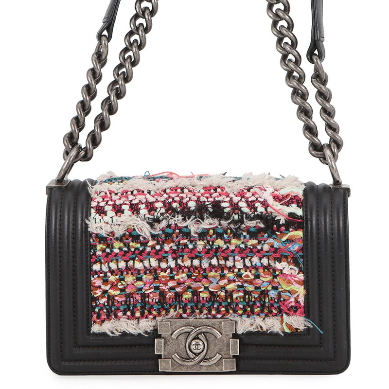 シャネル チェーンショルダーバッグ ボーイシャネル スモール マトラッセ ココマーク ラムスキン ツイード CHANEL 黒