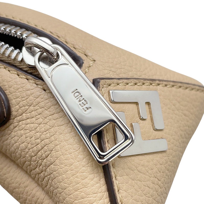 フェンディ ショルダーバッグ ルイ スモール グレインカーフレザー 7VA668 FENDI バッグ 2way