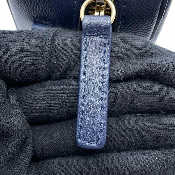 シャネル チェーンショルダーバッグ CCフィリグリー バニティバッグ キャビアスキン A93343 CHANEL バッグ