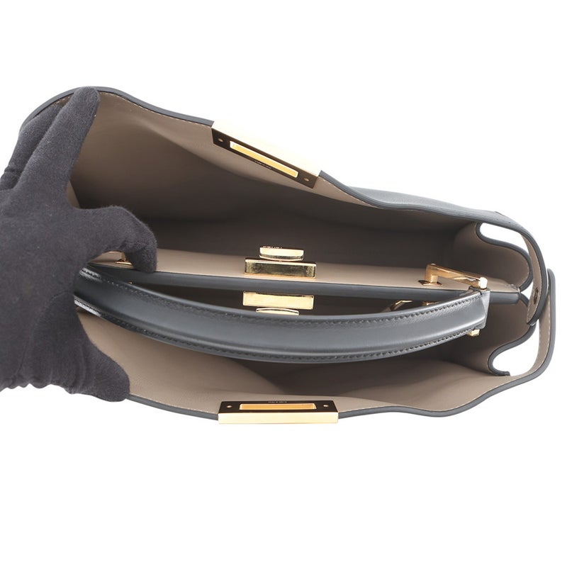 フェンディ ハンドバッグ ピーカブー エッセンシャリー レザー 8BN300 FENDI 2wayショルダーバッグ 黒