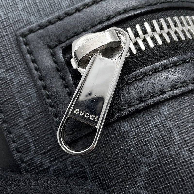 グッチ ショルダーバッグ GGスプリーム メッセンジャーバッグ スモール 523599 GUCCI バッグ メンズ 黒