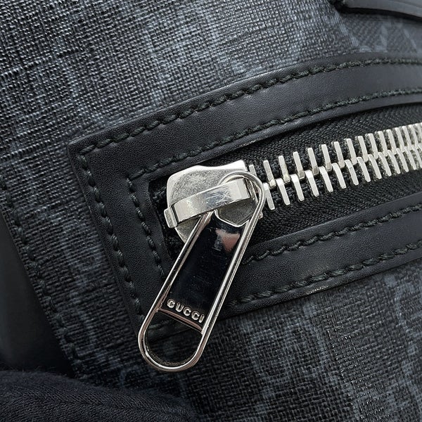 グッチ ショルダーバッグ GGスプリーム メッセンジャーバッグ スモール 523599 GUCCI バッグ メンズ 黒