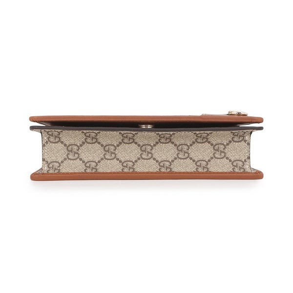 グッチ ショルダーウォレット GGエンブレム GGスプリーム レザー 820688 GUCCI バッグ