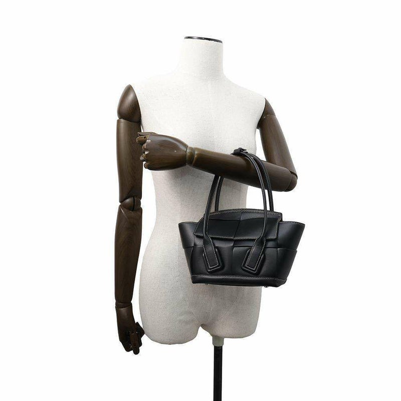 ボッテガヴェネタ ハンドバッグ ミニザ・アルコ 600606 BOTTEGA VENETA 2wayショルダーバッグ 黒