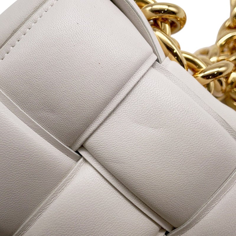 ボッテガヴェネタ チェーンショルダーバッグ カセット レザー 631421 BOTTEGA VENETA バッグ 白