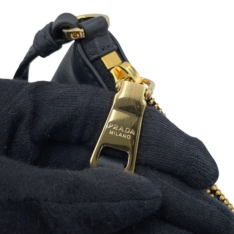 プラダ ショルダーバッグ トライアングルロゴ レザー 1BC238 PRADA バッグ 黒