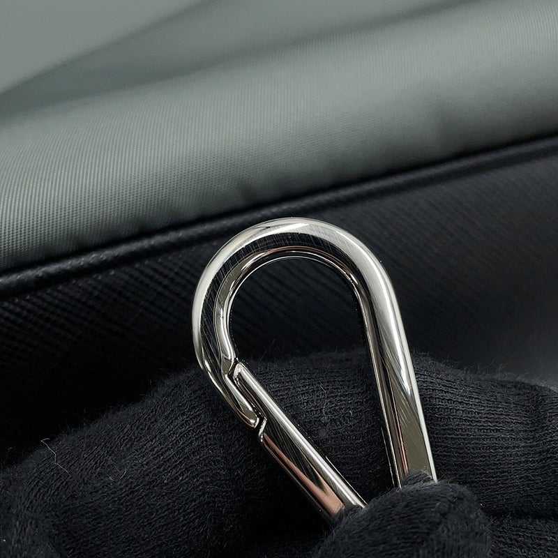 プラダ トートバッグ トライアングルロゴ テスート サフィアーノ Re-Nylon ナイロン 2VG064 PRADA 黒