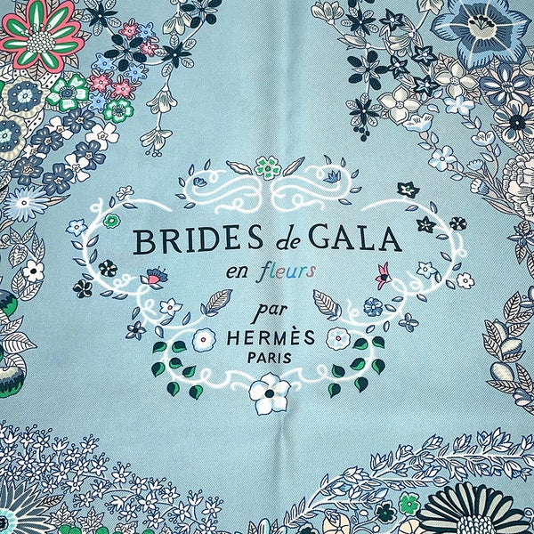 エルメス スカーフ カレ90 ブリッド・ドゥ・ガラ・アン・フルール Brides de Gala en Fleurs HERMES 白 2025春夏