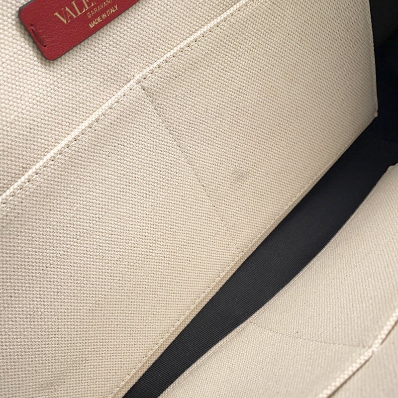 ヴァレンティノ・ガラヴァーニ トートバッグ VLTNロゴ ロックスタッズ キャンバス/レザー TW2B0D21FWB VALENTINO 黒