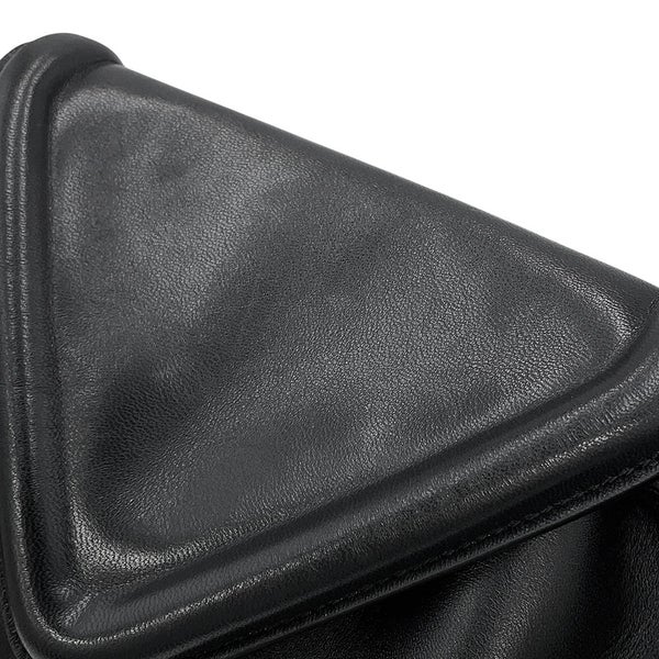 ボッテガヴェネタ ショルダーバッグ ビーク スモール レザー BOTTEGA VENETA 黒