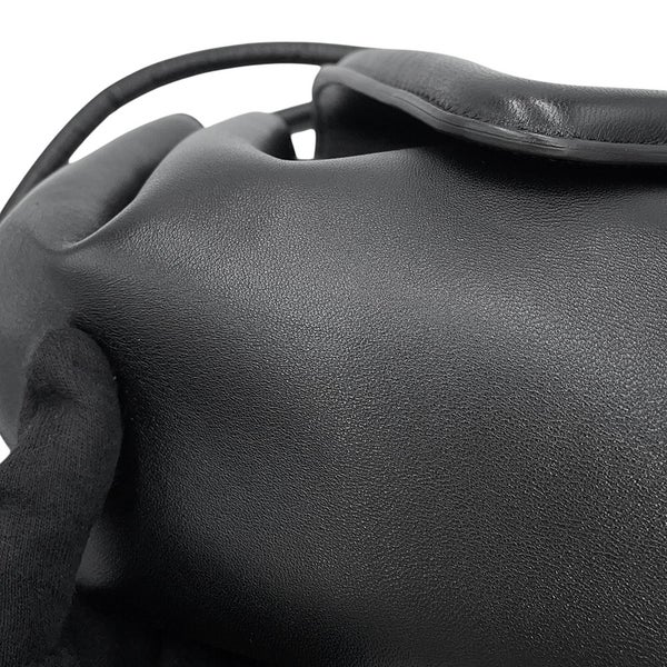 ボッテガヴェネタ ショルダーバッグ ビーク スモール レザー BOTTEGA VENETA 黒