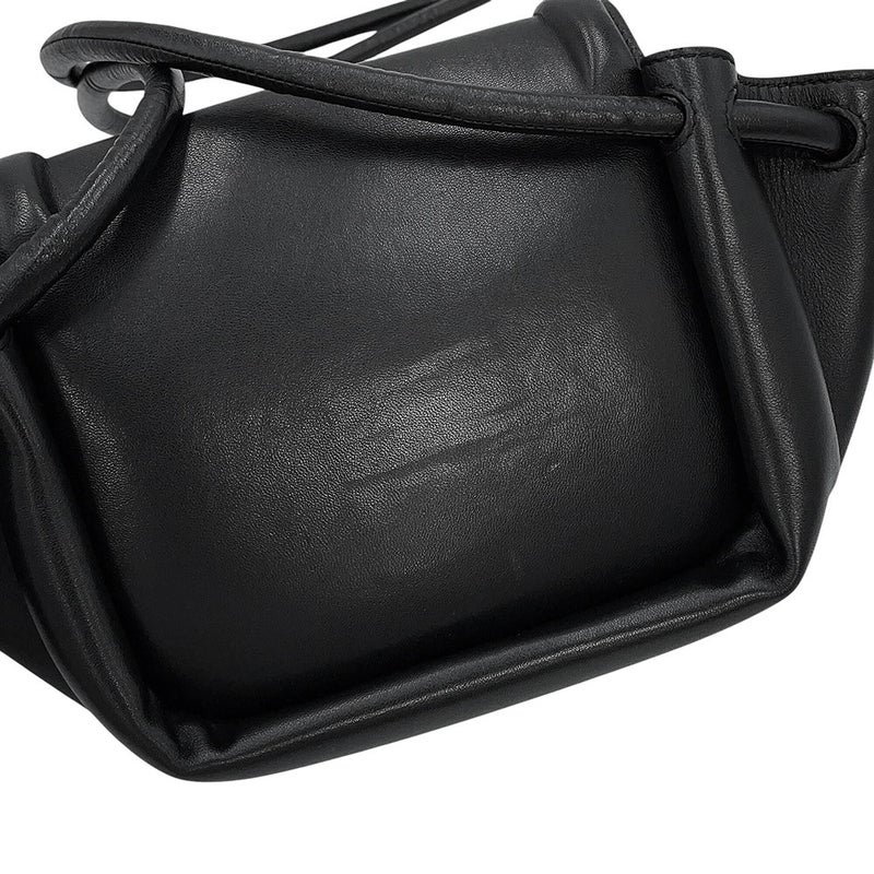 ボッテガヴェネタ ショルダーバッグ ビーク スモール レザー BOTTEGA VENETA 黒