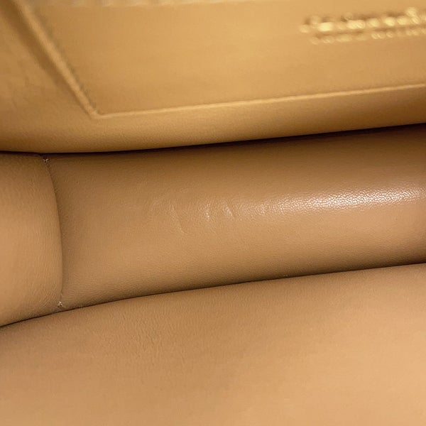 サルヴァトーレ・フェラガモ ショルダーバッグ フィアンマXS カーフレザー 215971 Ferragamo