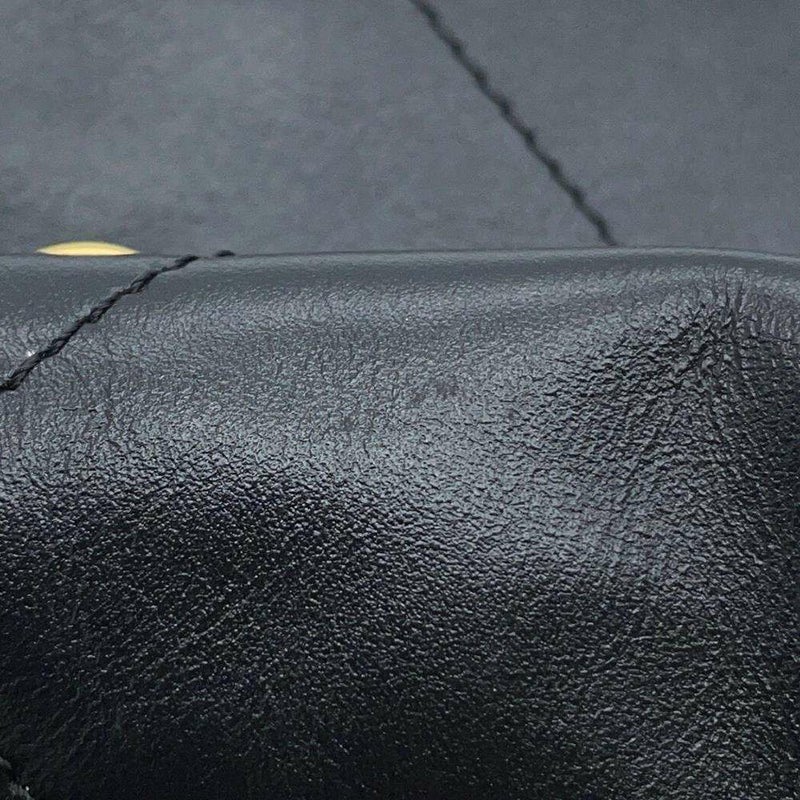 シャネル ハンドバッグ CHANEL 22 ミニ ココマーク シャイニーカーフレザー AS3980 CHANEL 2wayショルダーバッグ 黒