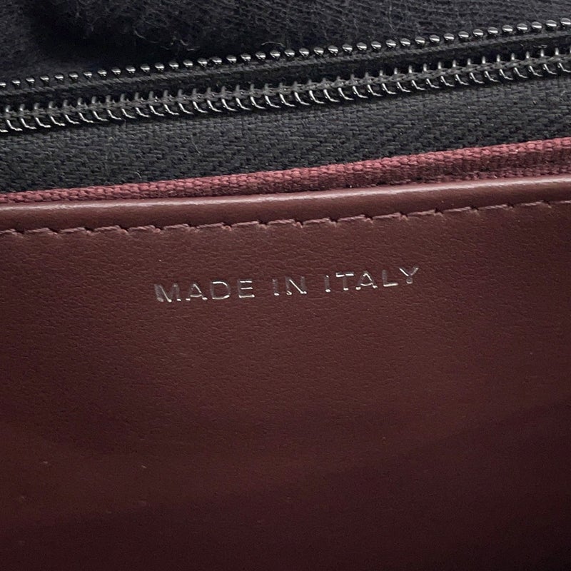 シャネル チェーンウォレット クラシック マトラッセ ココマーク キャビアスキン AP0250 CHANEL 財布 黒