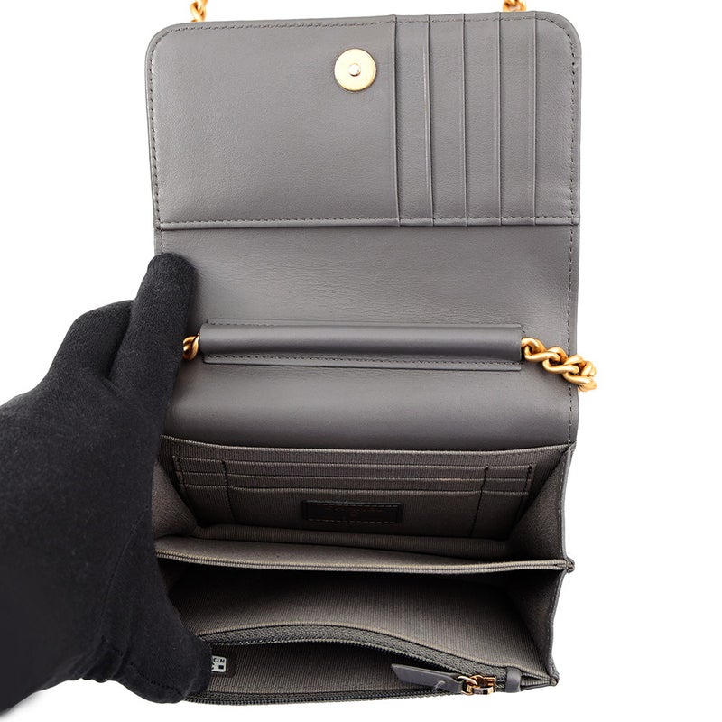 シャネル チェーンウォレット ボーイシャネル15 キャビアスキン A67364 CHANEL 財布