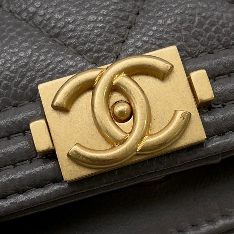 シャネル チェーンウォレット ボーイシャネル15 キャビアスキン A67364 CHANEL 財布