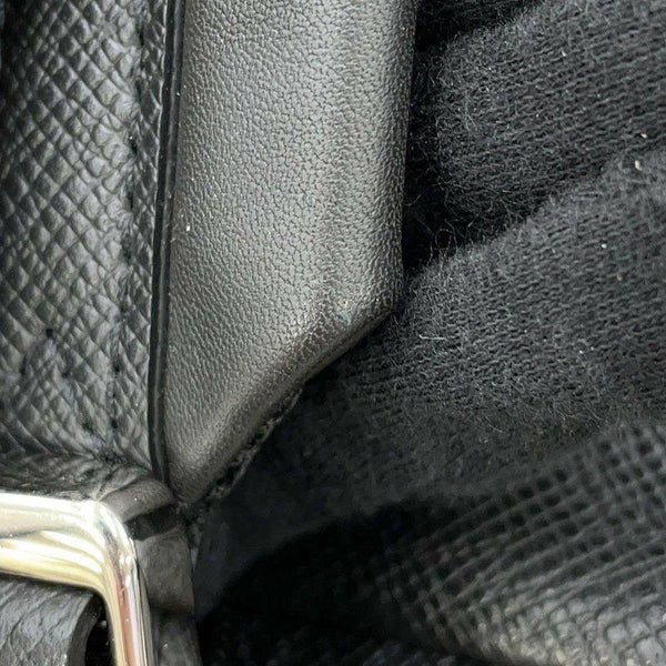 ルイヴィトン リュックサック モノグラム タイガ ディスカバリー・バックパック M30230 LOUIS VUITTON 黒 ブラック タイガラマ