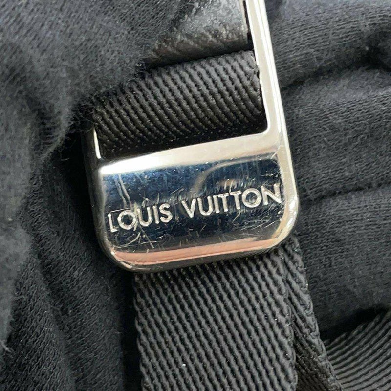 ルイヴィトン リュックサック モノグラム タイガ ディスカバリー・バックパック M30230 LOUIS VUITTON 黒 ブラック タイガラマ