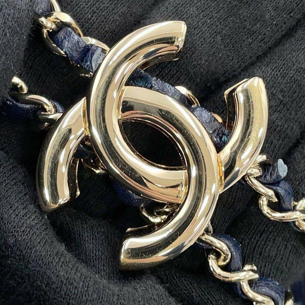 シャネル チェーンショルダーバッグ ココマーク マトラッセ 巾着 キャビアスキン AS0894 CHANEL 2way