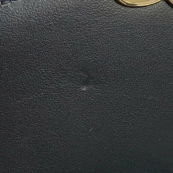 セリーヌ チェーンウォレット トリオンフ マーゴ シャイニーカーフレザー 10L033DPV CELINE 黒