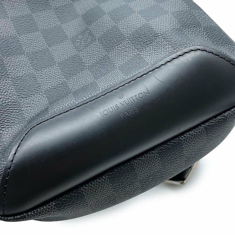 ルイヴィトン ボディバッグ ダミエ・グラフィット アヴェニュー・スリングバッグ N41719 LOUIS VUITTON 黒 ブラック