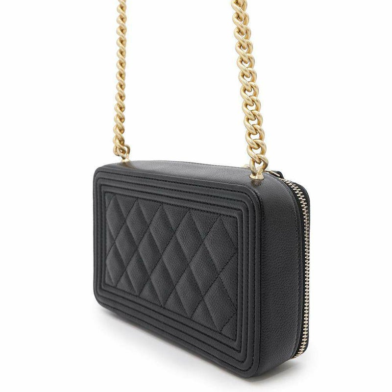 シャネル チェーンショルダーバッグ ボーイシャネル ジップフォンケース キャビアスキン AP2756 CHANEL 黒