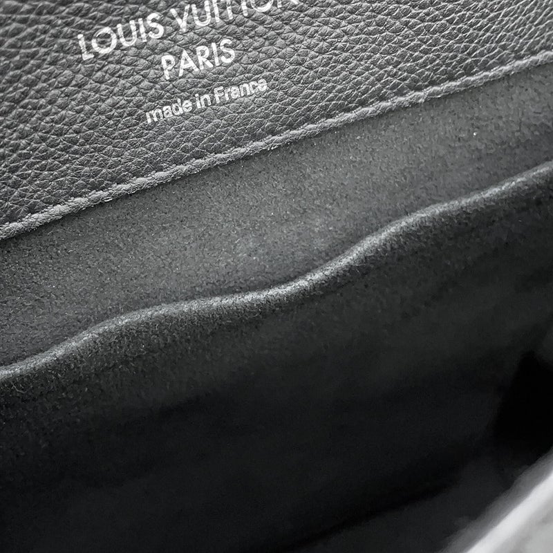 ルイヴィトン リュックサック グレインカーフレザー ロックミー・バックパック M41815  LOUIS VUITTON 黒 ブラック バッグ