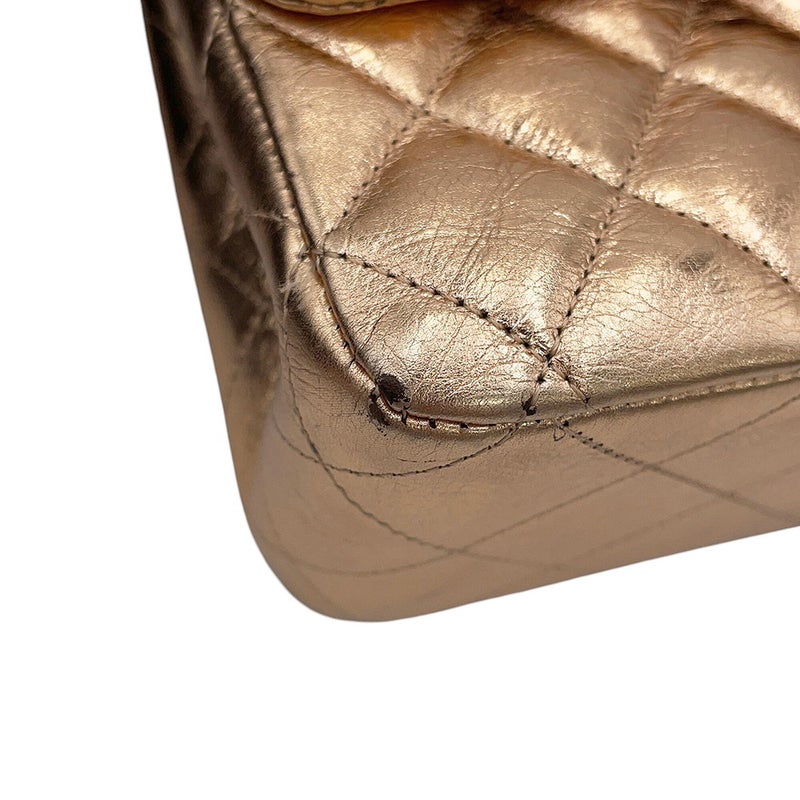 シャネル チェーンショルダーバッグ マトラッセ 25 ダブルフラップ メタリックカーフレザー CHANEL 2008年モバイルアート東京限定