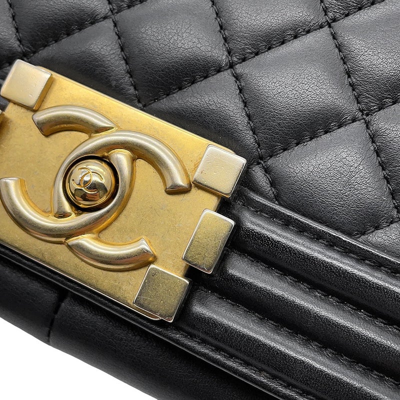 シャネル チェーンショルダーバッグ ココマーク ボーイシャネル ラムスキン A67086 CHANEL 黒