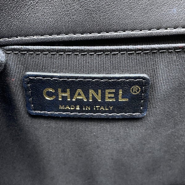 シャネル チェーンショルダーバッグ ココマーク ボーイシャネル ラムスキン A67086 CHANEL 黒