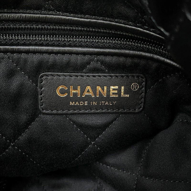 シャネル リュック シャネル22 ラージ シャイニーカーフレザー AS3313 CHANEL バックパック バッグ 黒