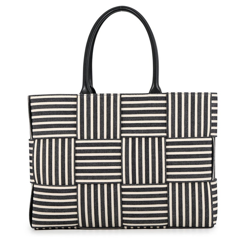 ボッテガヴェネタ トートバッグ マキシイントレチャート アルコトート ミディアム キャンバス 787336 BOTTEGA VENETA
