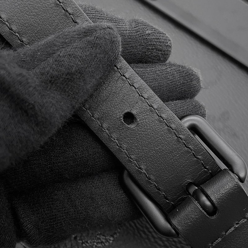 ルイヴィトン ショルダーバッグ モノグラム・ミッドナイト ハンドル・トランク バックル M29118 LOUIS VUITTON メンズ 黒 ブラック