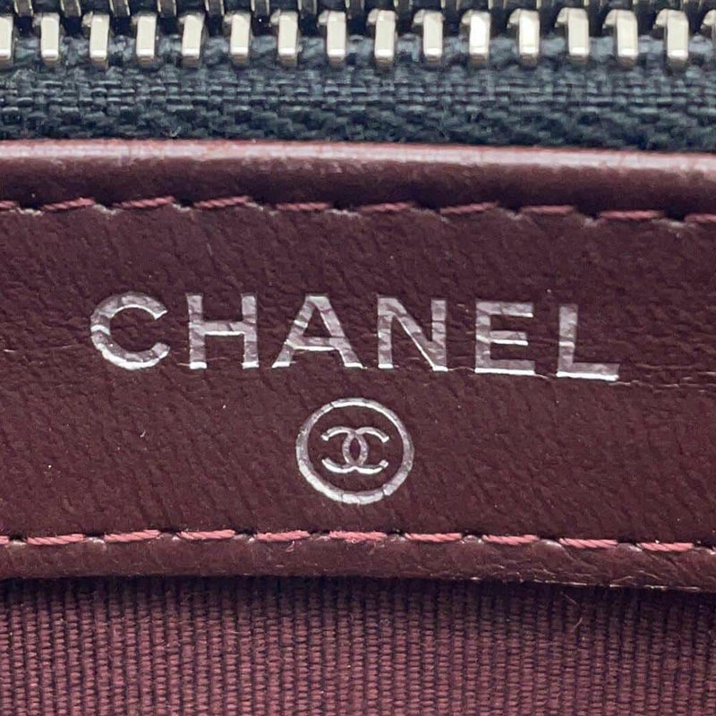 シャネル チェーンウォレット ココマーク マトラッセ ラムスキン A82527 CHANEL ポシェット 財布 黒