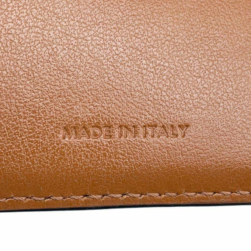 セリーヌ 三つ折り財布 トリオンフ トリフォールドウォレット スモール レザー 10D722BZ9.04LU CELINE 財布 ミニ財布