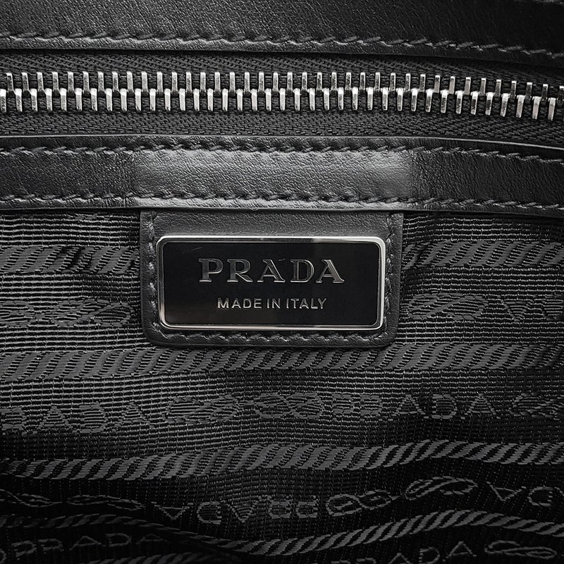 プラダ ショルダーバッグ トライアングルロゴ ヴィッテロダイノレザー 2VH185 PRADA 黒