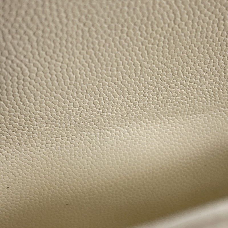 シャネル チェーンショルダーバッグ マトラッセ25 ココマーク キャビアスキン ダブルチェーン A01112 CHANEL 白